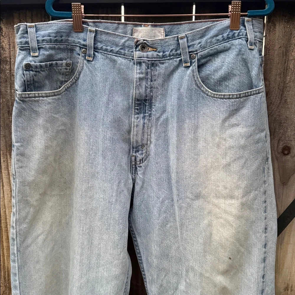Levi Strauss Signature Loose Straight Jeans, light wash, size 36x34 - Picture 2 of 5